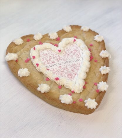 Mother's Day heart cookie